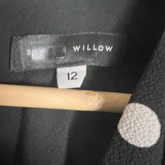 Slate & Willow Black Mixed-Media Floral Polka Dot Sheath V-Neck Dress 12 - Picture 13 of 13